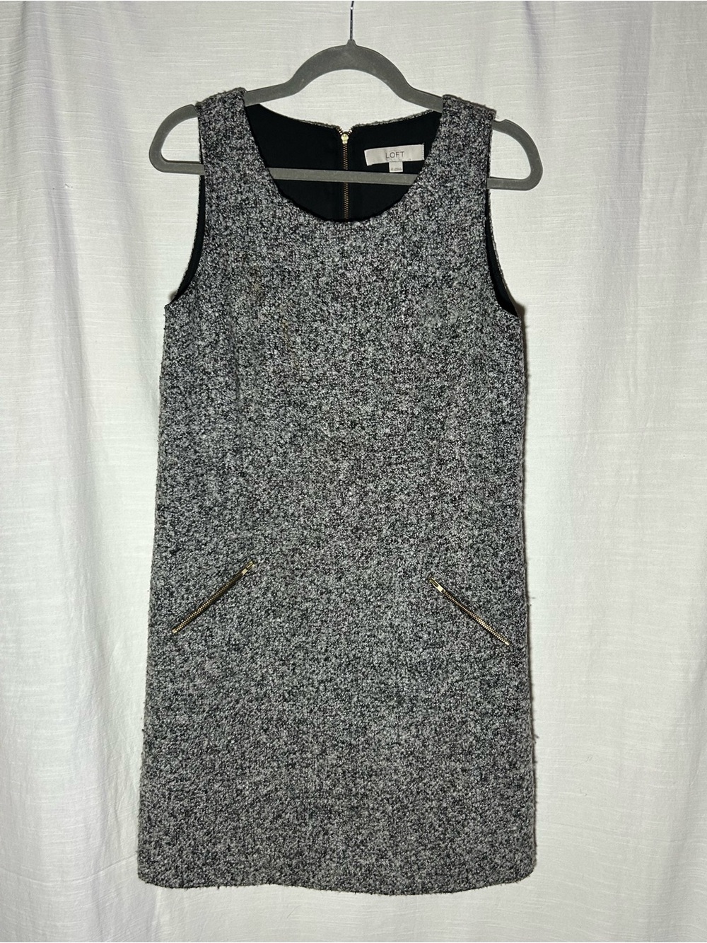LOFT Gray‎ Tweed Sleeveless Shift Dress with Gold Zipper Accents